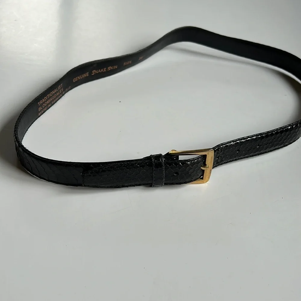 Bloomingdale’s Snakeskin belt 36